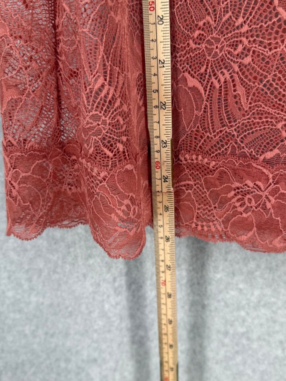 Victorias Secret V Neck Stretch Lace Slip Dress Nightie Size XS Mauve Rose Pink - Picture 11 of 12